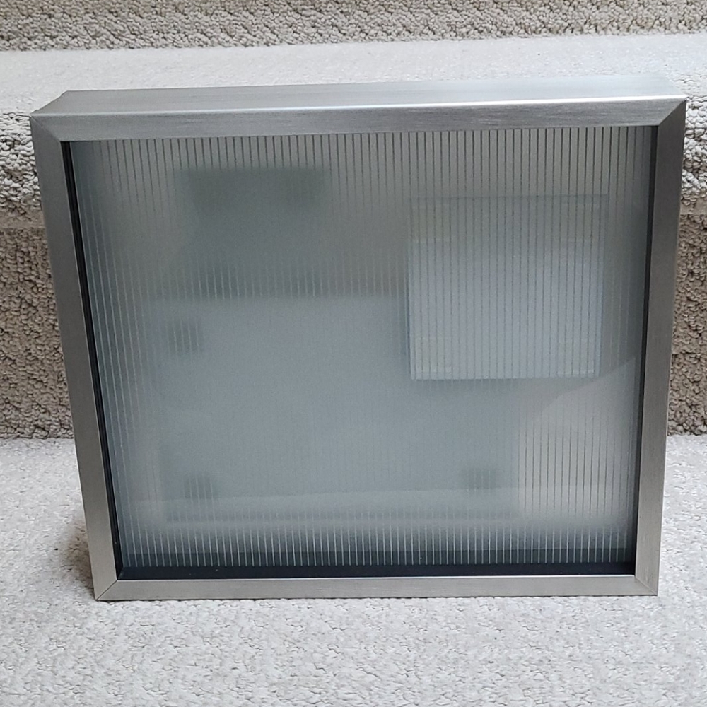 Umbra Layered Photo Frame - Picture 4 of 7